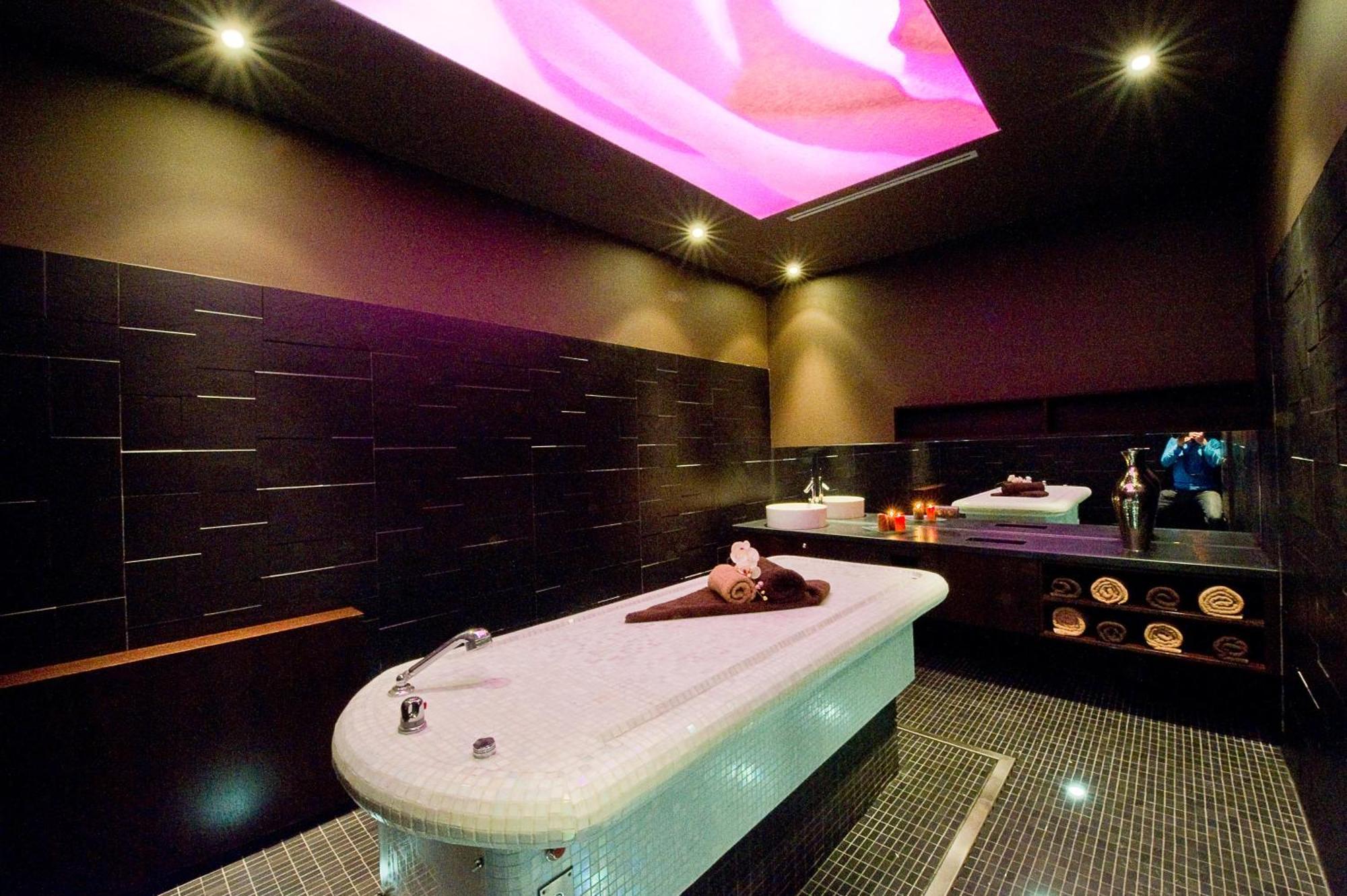 Ibis Styles Saint Julien En Genevois Vitam Neydens Eksteriør billede