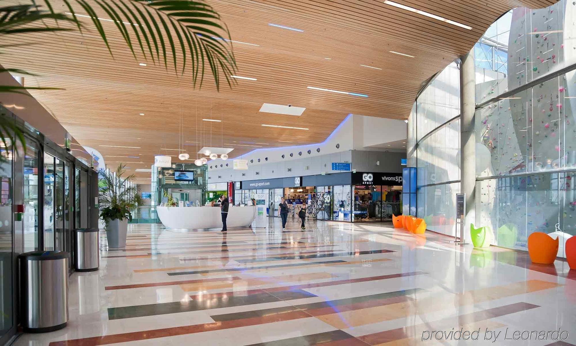 Ibis Styles Saint Julien En Genevois Vitam Neydens Eksteriør billede